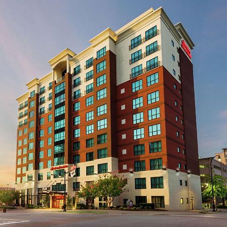 Hampton Inn & Suites National Harbor/Alexandria Area Exterior photo