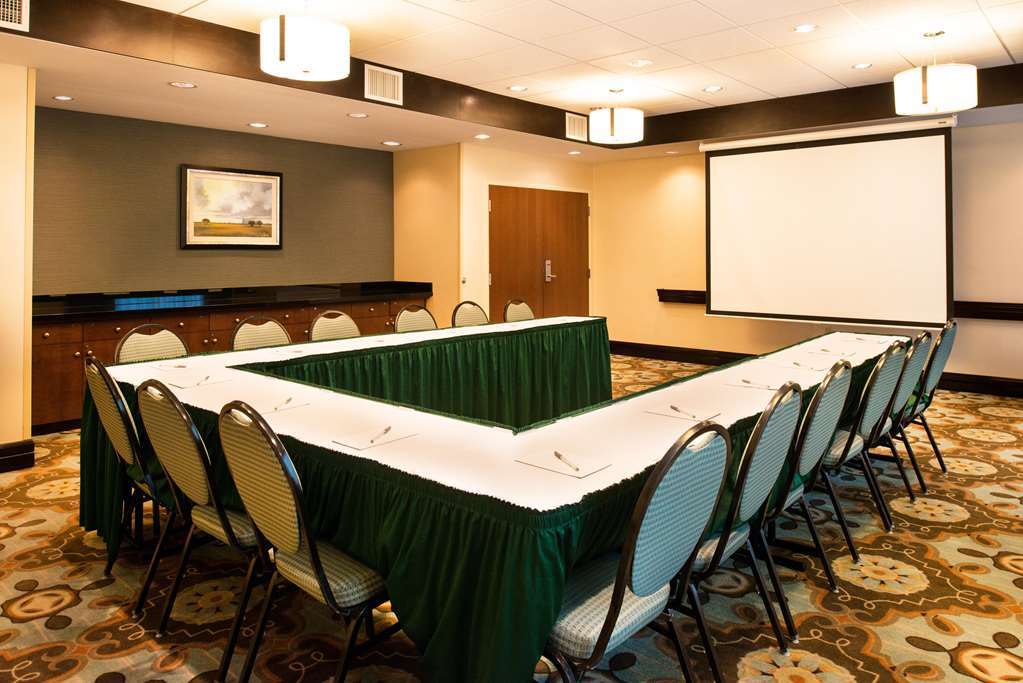 Hampton Inn & Suites National Harbor/Alexandria Area Facilities photo